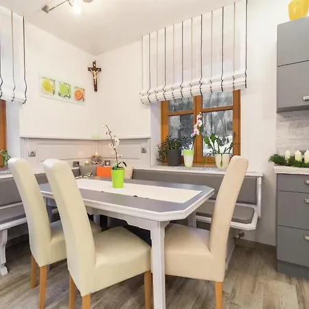 In Rennweg Near Slopes * Rennweg am Katschberg