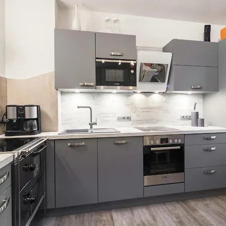 In Rennweg Near Slopes