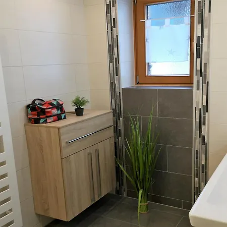 Ferienhaus In Rennweg Near Slopes *