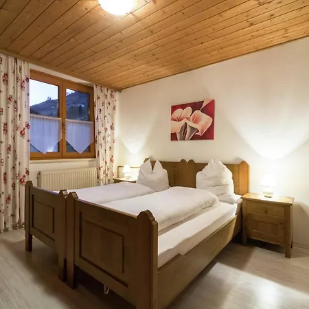 In Rennweg Near Slopes * Rennweg am Katschberg