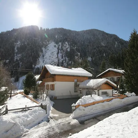 In Rennweg Near Slopes