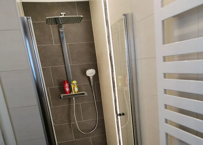 In Rennweg Near Slopes בית נופש רנווג