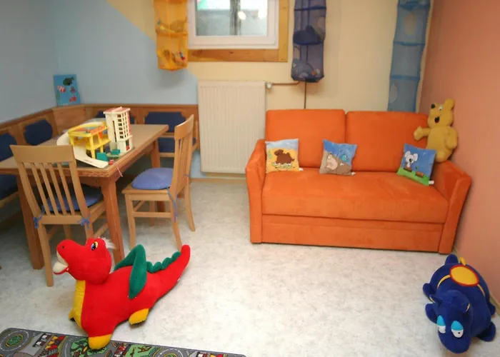 בית נופש In Rennweg Near Slopes