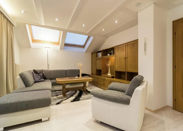 In Rennweg Near Slopes רנווג