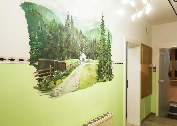 In Rennweg Near Slopes בית נופש *