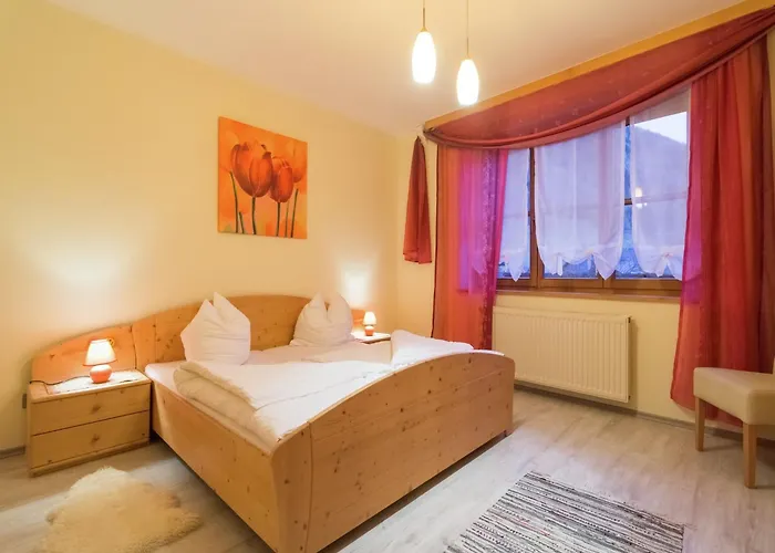 In Rennweg Near Slopes *