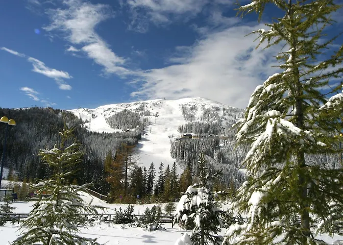 In Rennweg Near Slopes בית נופש רנווג